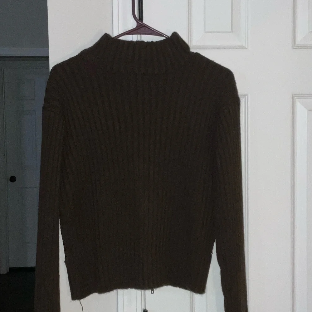 Great american sweater co stylish brown